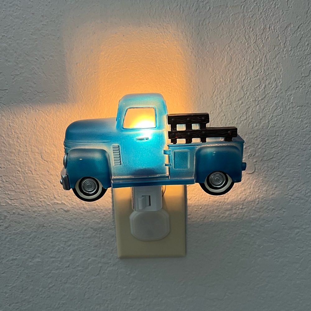 Pottery Barn Night Light